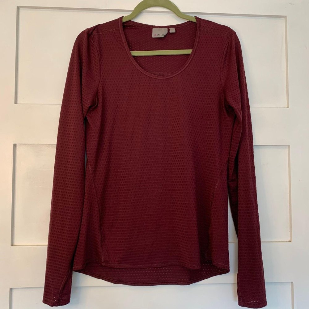 Athleta Long Sleeve Workout Top